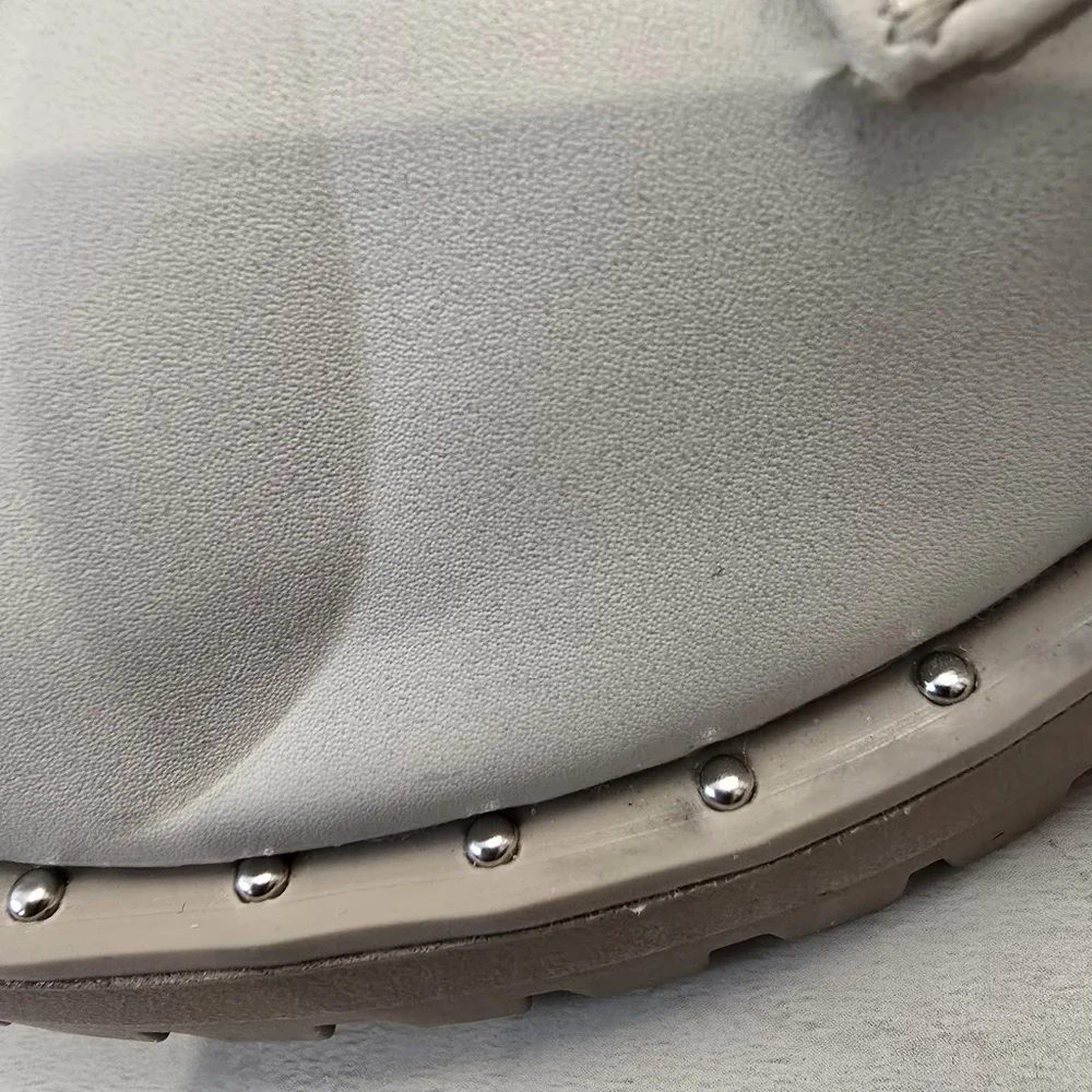 {7} Dolce Vita Osten Chainlink Chunky Boot Off White *slight flaw shown in pics*